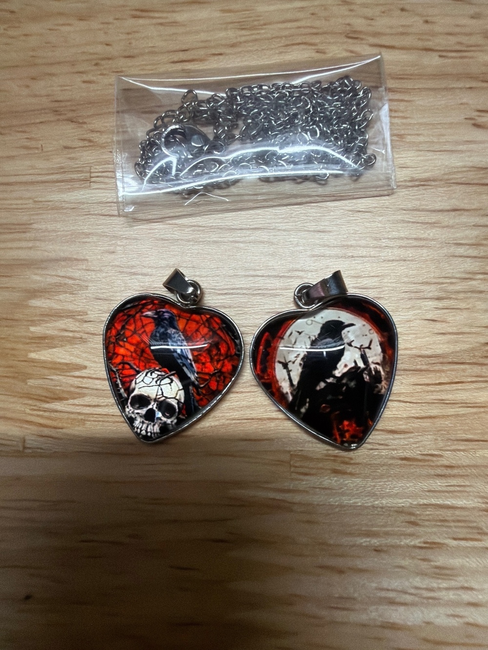 Heart-Shaped Raven and Skull Pendant Necklace Set with Chain